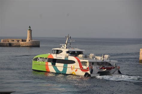 sicily malta ferry.